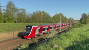 Электропоезд ЭС104-035 "Финист", перегон Ораниенбаум - Новый Петергоф