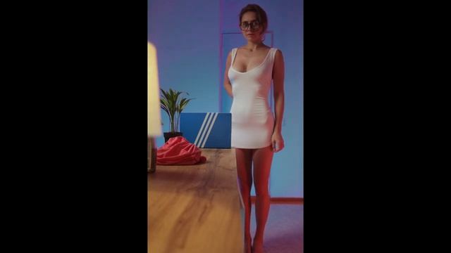 ❤️ Try on Haul non Transparent dress with model Tina in the fitting room смотреть онлайн