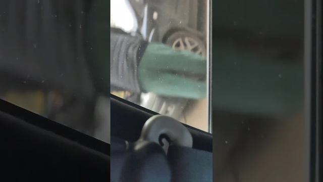 скрип стойки об рычаг смотреть онлайн