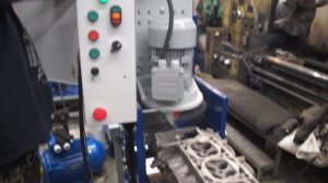 Станок для фрезеровки головки блока цилиндров 3