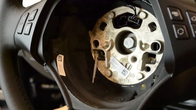 снятие подушки безопасности Аирбега и руля c BMW E90 3сери смотреть онлайн