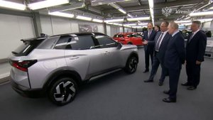 Новые подробности о новом кроссовера Lada, который показали Путину