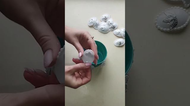 Бесподобная шкатулка из пластиковых ложек/Incomparable box mad