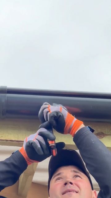 Надёжная водосточная система #кровля #одесса #construction #? смотреть онлайн