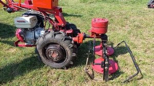 Китайская роторная коса Bright MR 800 начинает обкатыватьс?