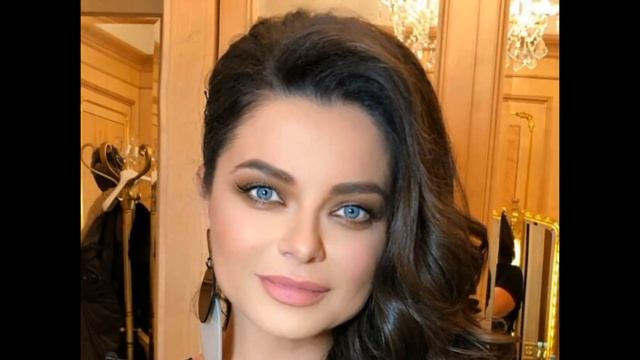 Сын Королевой шокировал: горе парня уже не скрыть! смотреть онлайн