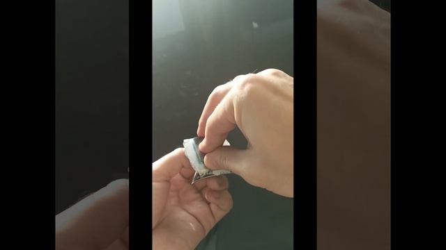 Гранта упало зеркало заднего вида с лобового стекла. К смотреть онлайн