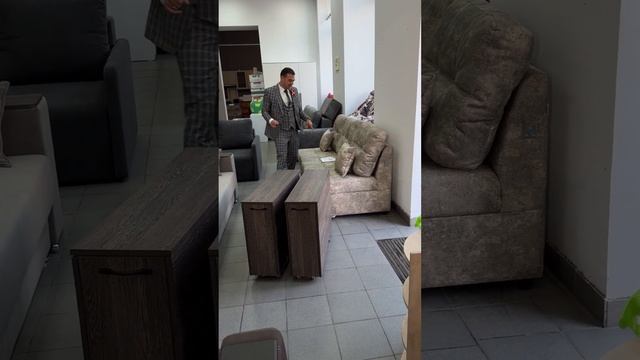 Оригинальный стол придумали в Донецке смотреть онлайн