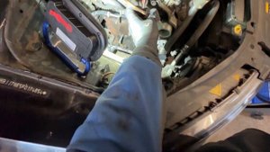 Шкода Октавия 2.0tdi замена ремня ГРМ.