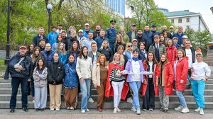 Экологическая акция по высадке рододендронов: «Весна в городе: Владивосток — столица рододендронов»