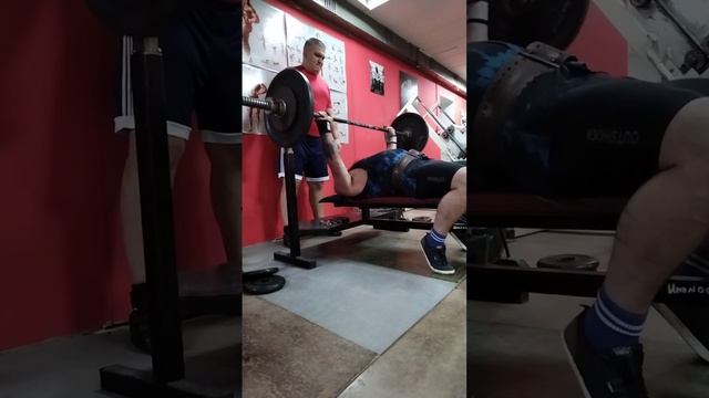 Жим штанги 75кг на 43раза