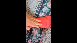 Тёплые носки из рукавов старого свитера