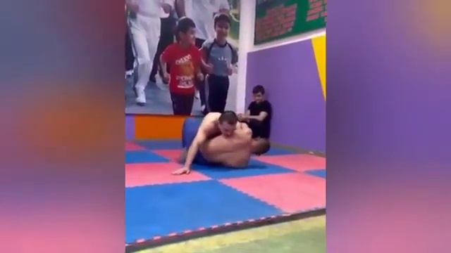 возвращение король поп ММА urnteam chchorshanbiev смотреть онлайн