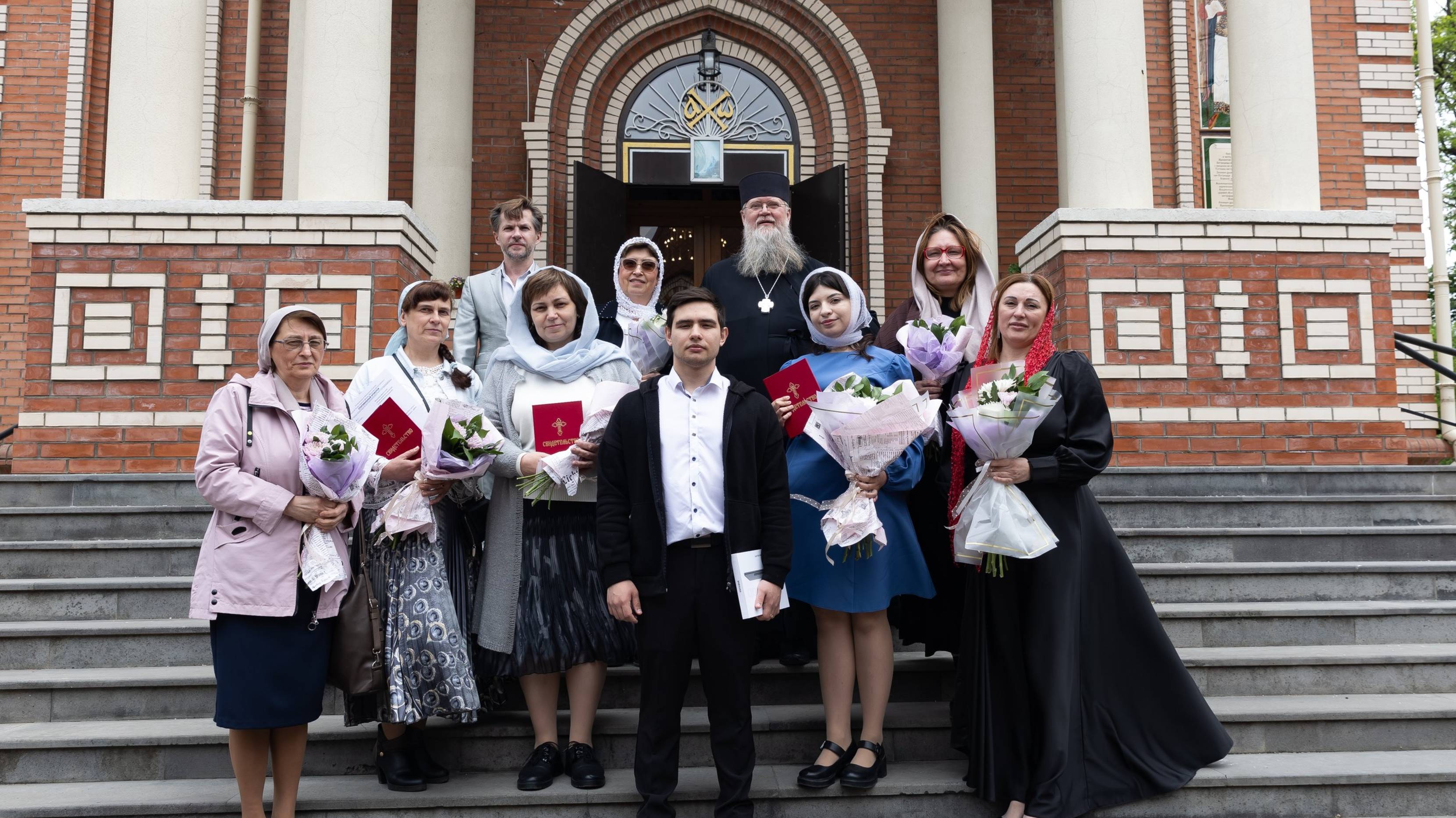 13 выпуск Епархиальных регентских курсов состоялся в городе Минеральные Воды