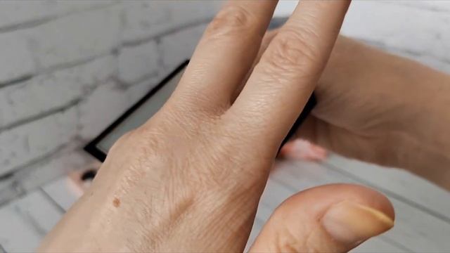 Косметичка, апрель 2025. смотреть онлайн