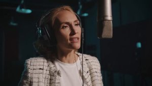 Elena Jaya  — Послушай (live video)