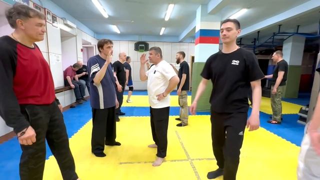 Как предотвратить агрессию. Психология в самообороне. смотреть онлайн