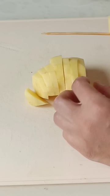 Кебаб с картофелем на шпажках. #рецепты