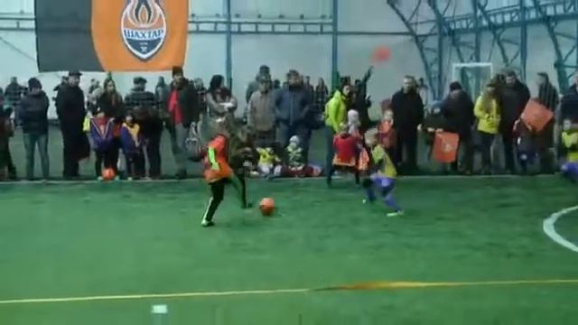 Детский турнир по эмоциям не уступил лучшим поединкам смотреть онлайн