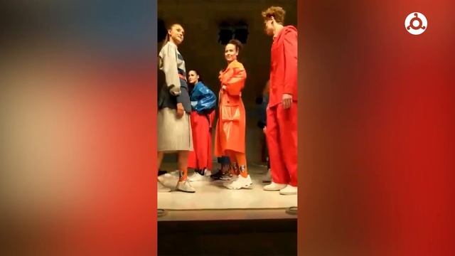 Дизайнер модельер-Эсет Темурзиева.