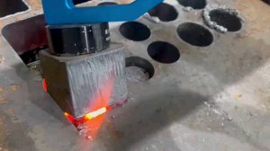 Листовой лазер WeberTech мощностью 40 кВт и наклоняемой головой