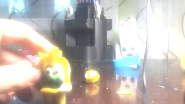 Леплю из пластилина стул короля и моего друга смотреть онлайн