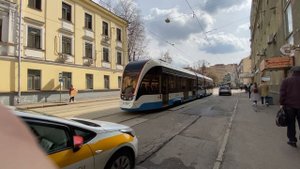 🚋✨ Московский трамвай №50: от Комсомольской площади до Менделеевской — атмосферная поездка! 🌇🚊