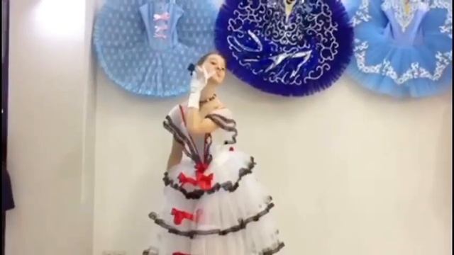 Испанская кукла F 0473 смотреть онлайн