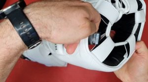 Phenom MSHG-245 Microfibre или Phenom SHG-250 Head Guard? Какой шлем выбрать? К