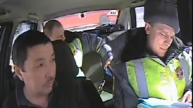 Сотрудники красноярского полка ДПС оштрафовали водит смотреть онлайн