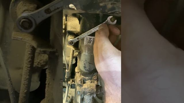 Hyundai Elantra 6 поколения 2018 год.👨🔧ЗАМЕНА СТОЙКИ СТАБИЛ? смотреть онлайн