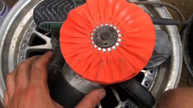 Купил новые диски. Полировка полки. Новые колеса на BMW смотреть онлайн