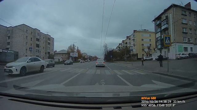 Дневная запись Mio MiVue 688 смотреть онлайн