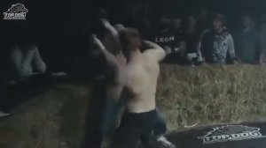 Андрей ушу Мастер VS валера заботин Главный бой 2020г