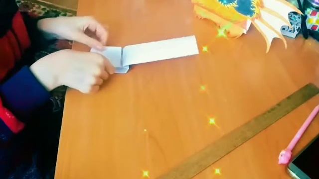 Подставка для телефона из листка A4 смотреть онлайн