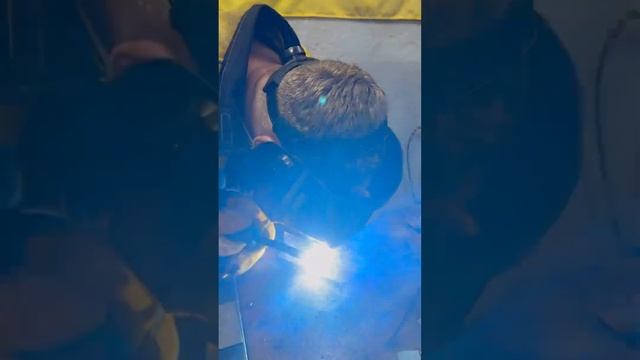 Тесты полуавтомата HUGONG EXTREMIG 200 LCD , часть 2 #shorts #рек #вре? смотреть онлайн