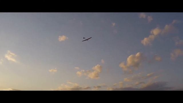 Запуск и полет метательного планера F3K