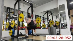 Присед со штангой 50кг  на 121 раз (при своём весе 75 кг) Тр?