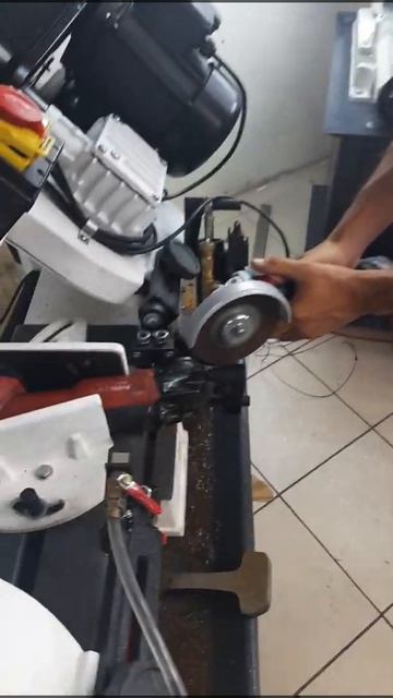 Он теперь не Hilti ман смотреть онлайн