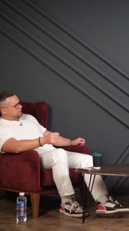 Знание — это путь. И у каждого проводника есть цена.