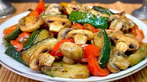 Такие КАБАЧКИ Вы еще не ели!  Невероятно вкусная закуска на сковороде! Кабачки с грибами.