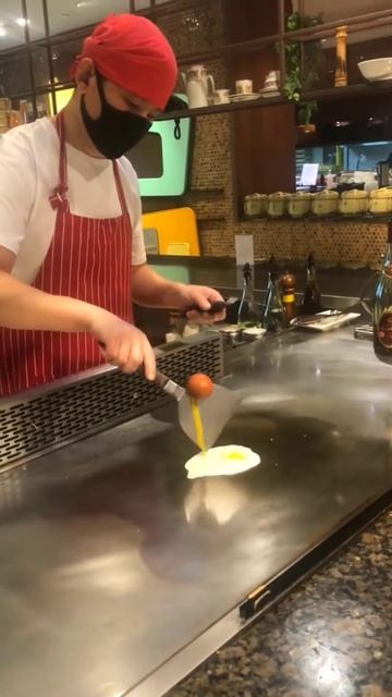 bLtbfE7L058 - Lifestyle Beautiful Train Teppanyaki street food,restaurant,BBQ,Pub street#Short#Short