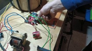 Самодельная точечная сварка аккумуляторов , испытани?