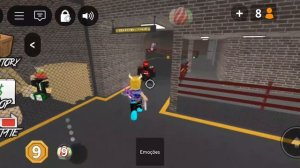 играю в мм2, 3 арабских тимера!