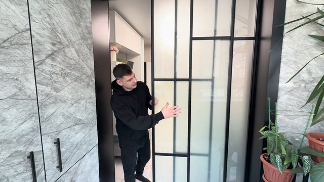 Раздвижная перегородка в стиле лофт | Матовое стекло в смотреть онлайн