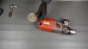 DD 130 HILTI Ремонт алмазной установки