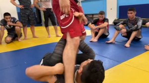 Техники Х-гарда для грэпплинга и ММА. Показывает масте