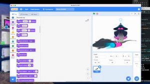 Как добавить скаченного спрайта в Scratch