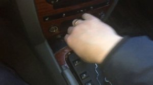 Jeep Grand Cherokee WH снятие центральной консоли