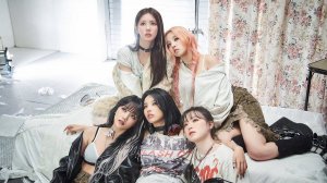 (G)I-Dle - Girlfriend ( kpop album "We are" 2025 )